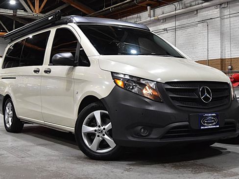 Used 2020 Mercedes-Benz Metris Passenger image 6