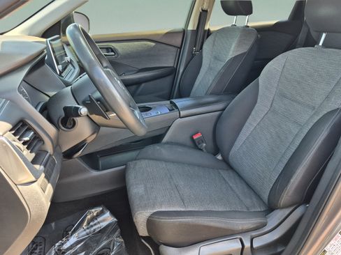 Used 2021 Nissan Rogue S FWD image 20