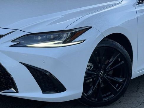 Used 2025 Lexus ES 350 w/ Accessory Package (Z2) image 44