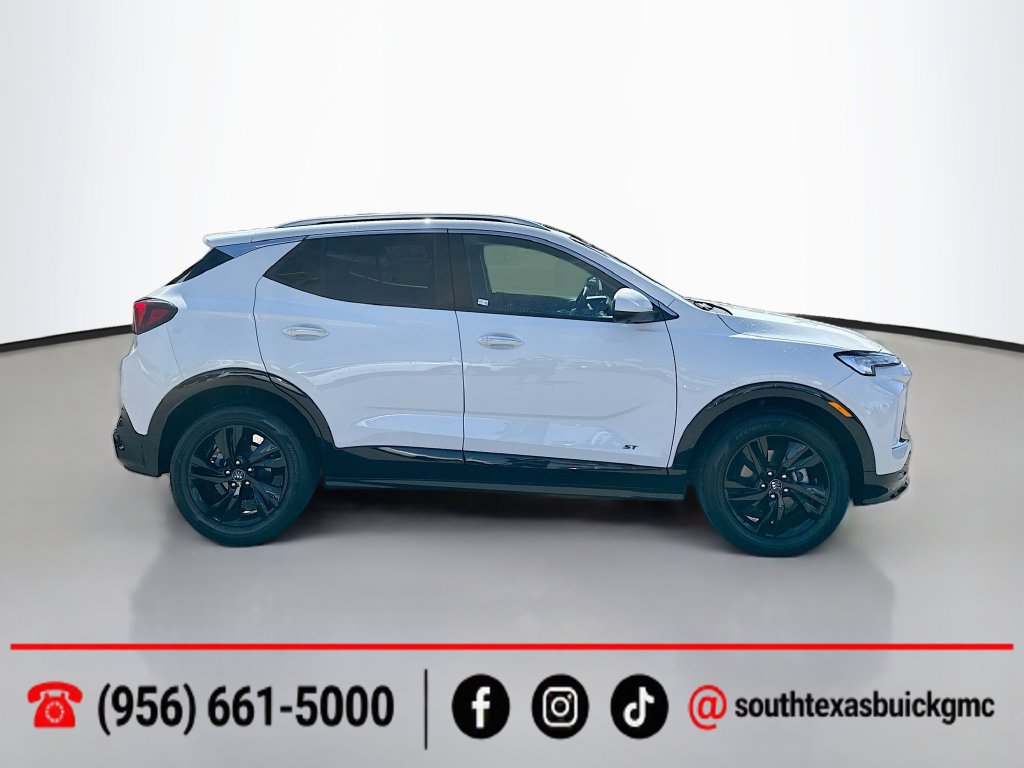 Used 2026 Buick Encore GX Sport Touring w/ Advanced Technology Package FWD image 9