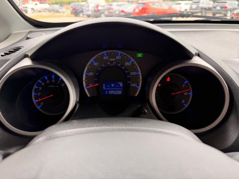 Used 2011 Honda Fit Sport image 21