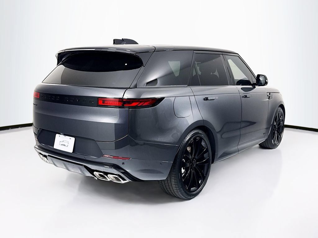 New 2026 Land Rover Range Rover Sport Dynamic SE AWD/4WD image 5