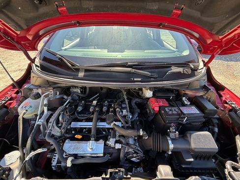 Used 2025 Nissan Versa SV image 30