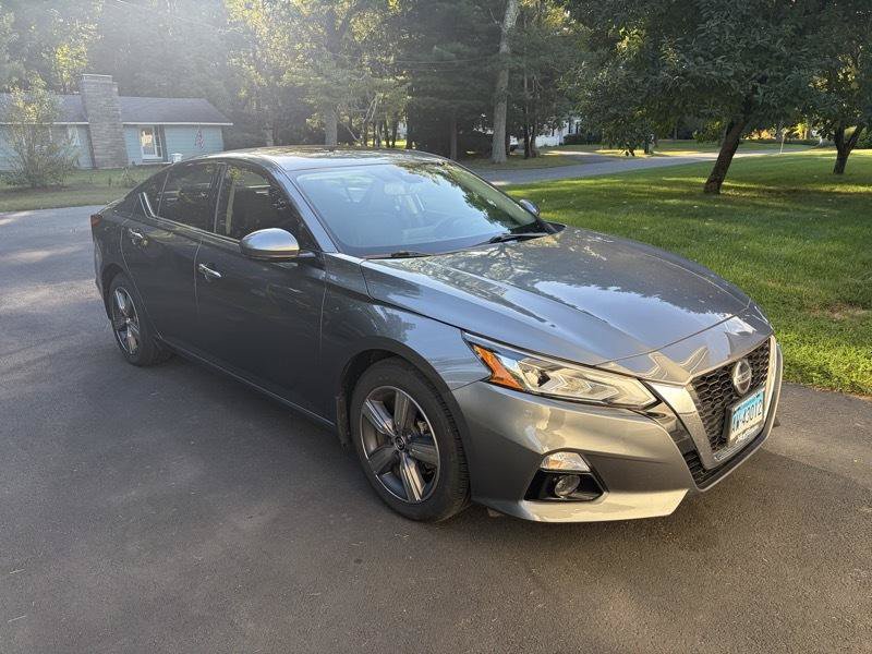 Used 2019 Nissan Altima 2.5 SL AWD/4WD image 2