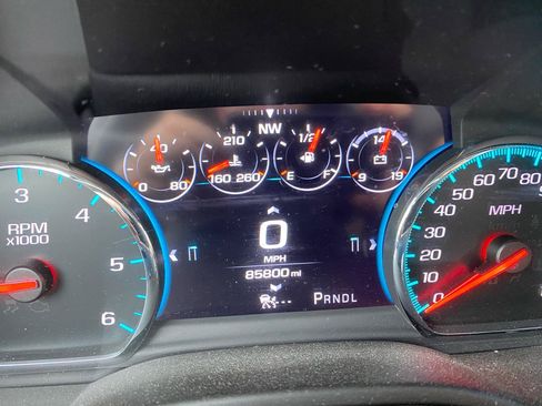 Used 2017 Chevrolet Suburban Premier AWD/4WD image 13