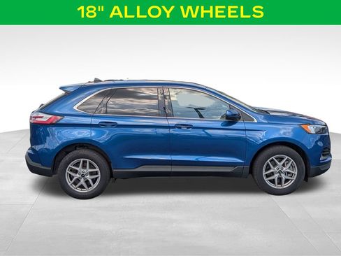 Used 2024 Ford Edge SEL w/ Convenience Package AWD/4WD image 6