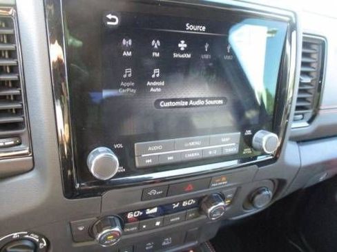 Used 2024 Nissan Frontier PRO-4X w/ Technology Package image 5