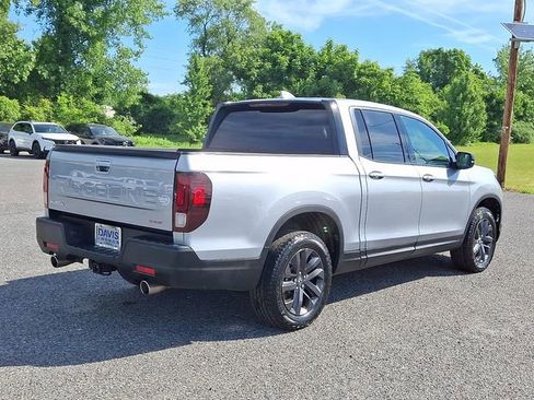 Certified 2024 Honda Ridgeline Sport image 6