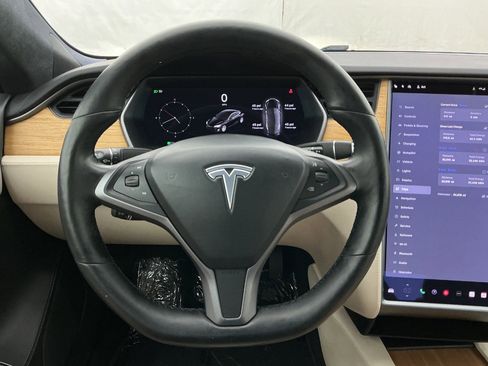 Used 2021 Tesla Model S Long Range Plus AWD/4WD image 32