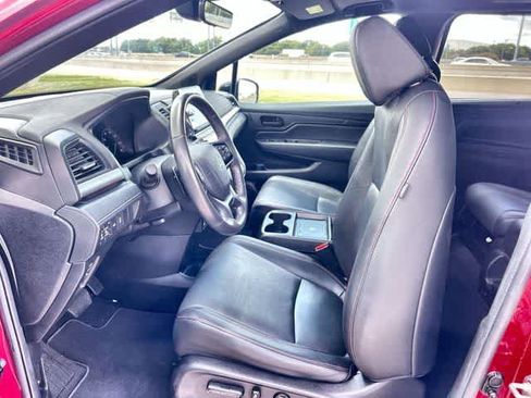 Certified 2025 Honda Odyssey Sport-L image 11