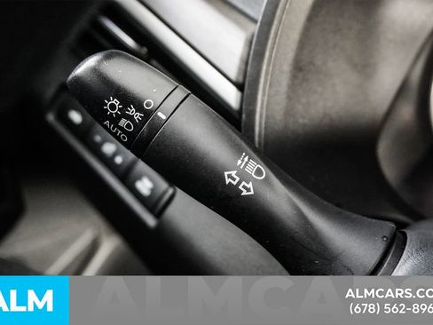 Used 2025 Nissan Altima 2.5 SV image 28