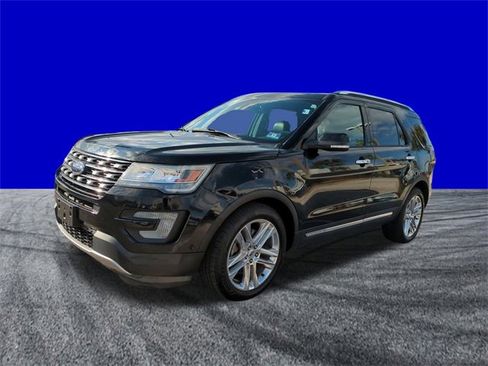 Used 2017 Ford Explorer Limited w/ Equipment Group 301A image 8