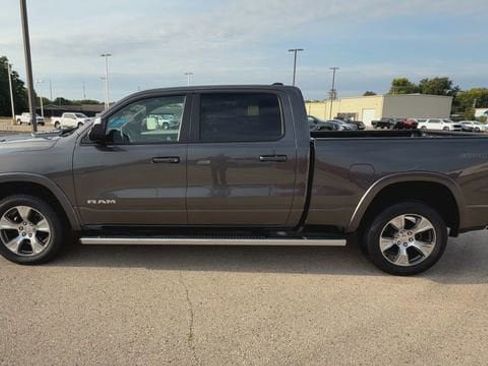 Used 2022 RAM 1500 Laramie AWD/4WD image 6