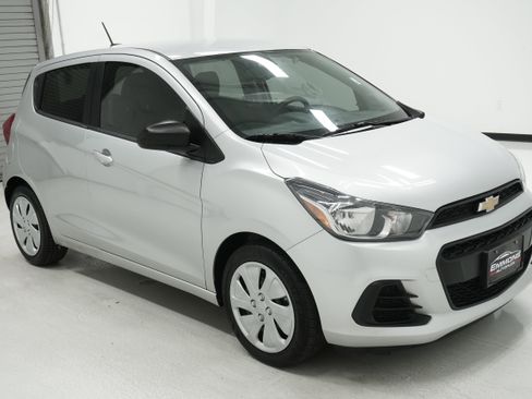 Used 2017 Chevrolet Spark LS FWD image 3