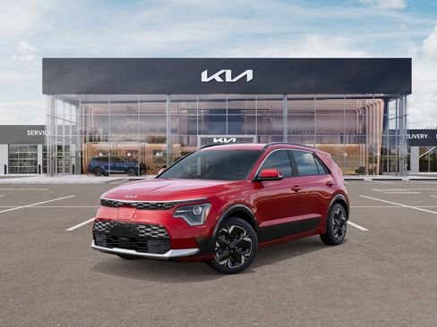 New 2026 Kia Niro Wind FWD image 1