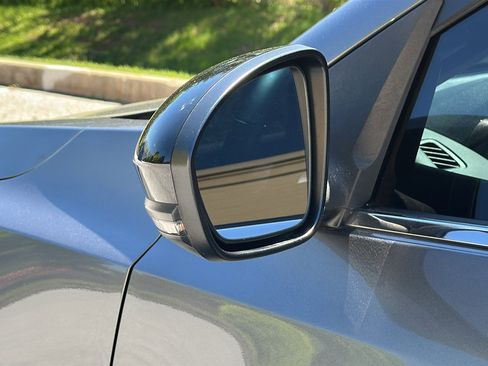 Certified 2021 Nissan Sentra SR FWD image 12