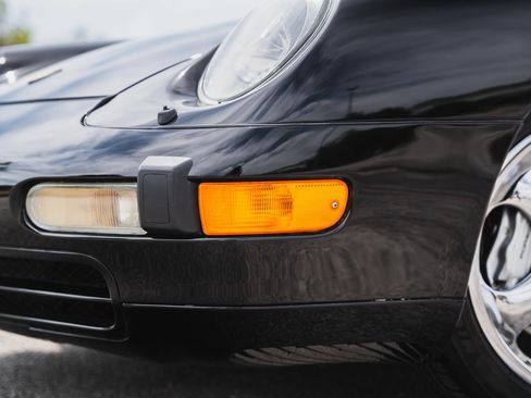 Used 1995 Porsche 911 Carrera RWD image 43