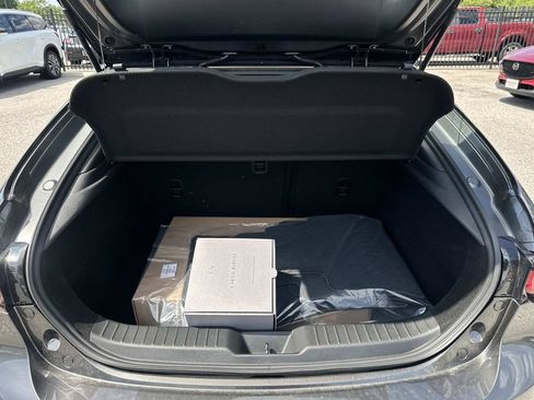 New 2026 MAZDA MAZDA3 Hatchback w/Premium Plus Pkg AWD/4WD image 29