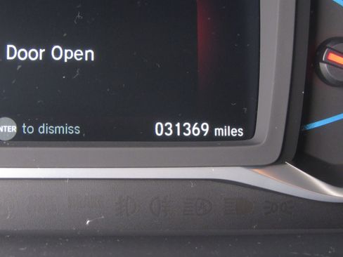 Certified 2022 Honda Pilot Touring image 31