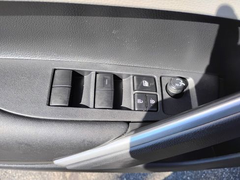 Used 2023 Toyota Corolla Cross L AWD/4WD image 13