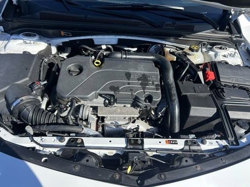 Used 2022 Chevrolet Malibu LS image 11