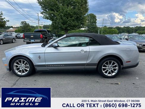 Used 2010 Ford Mustang Premium image 5