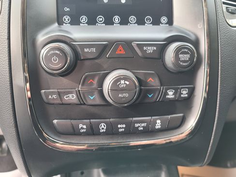 Used 2018 Dodge Durango GT image 22