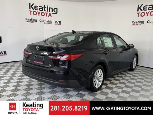 New 2026 Toyota Camry LE FWD image 14