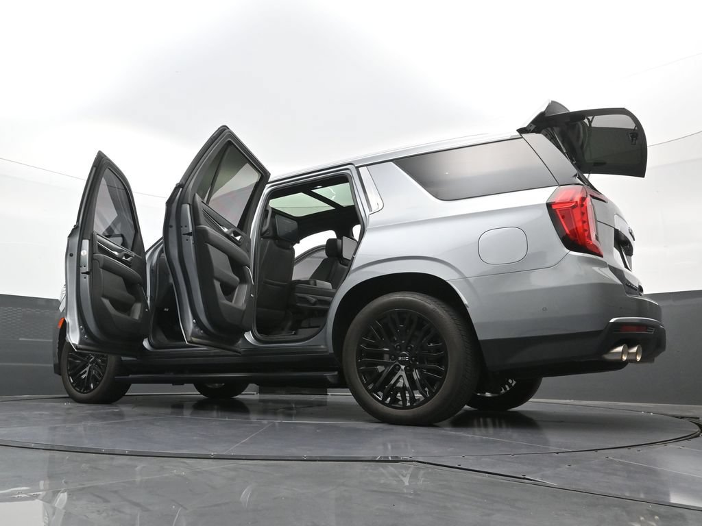 Used 2024 GMC Yukon Denali w/ Denali Reserve Package AWD/4WD image 43
