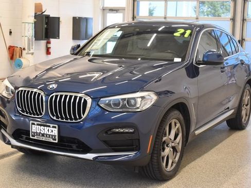 Used 2021 BMW X4 xDrive30i w/ Premium Package AWD/4WD image 9