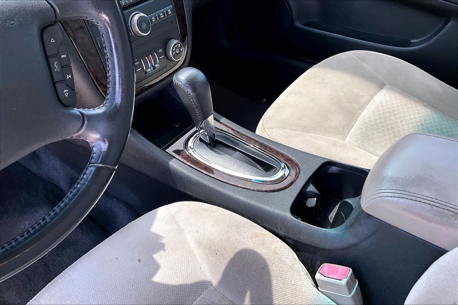 Used 2012 Chevrolet Impala LT FWD image 14