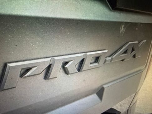 Used 2026 Nissan Frontier PRO-4X AWD/4WD image 10