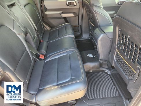 Used 2023 Ford Bronco Badlands image 40