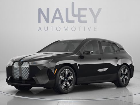 Used 2023 BMW iX xDrive50 w/ Premium Package AWD/4WD image 1