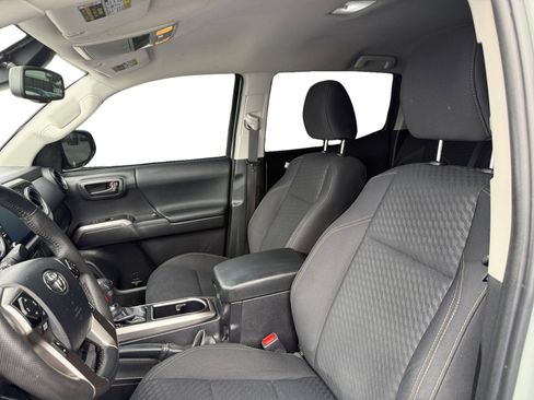Used 2023 Toyota Tacoma 4x4 Double Cab w/ Trail Edition image 10