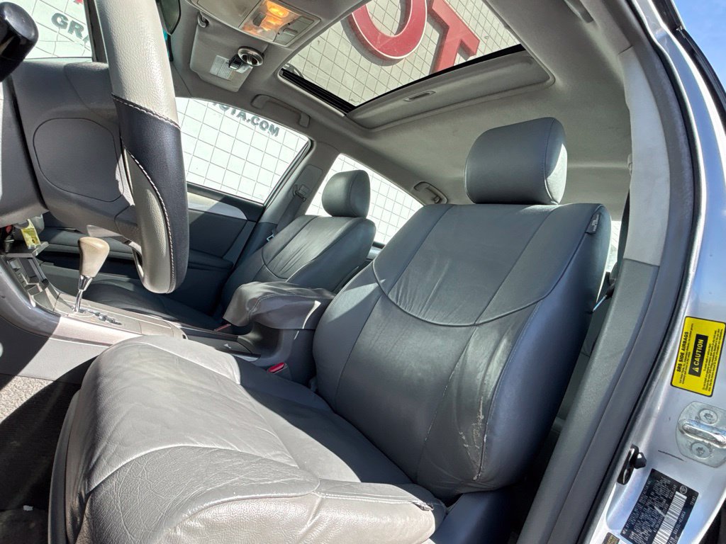 Used 2006 Toyota Avalon XL FWD image 10