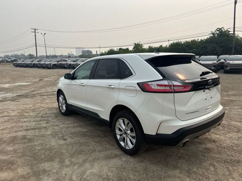 Used 2022 Ford Edge Titanium w/ Equipment Group 301A AWD/4WD image 13