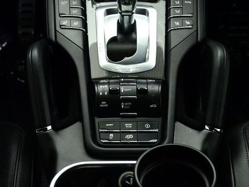 Used 2017 Porsche Cayenne GTS image 49