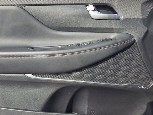 Used 2020 Hyundai Santa Fe SEL image 22