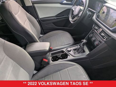 Used 2022 Volkswagen Taos SE image 37