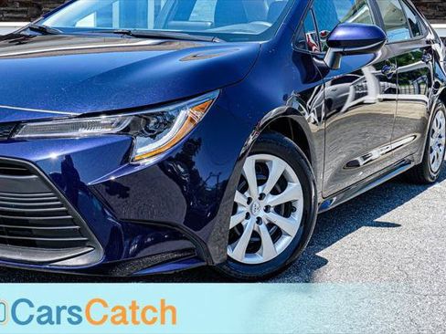 Used 2025 Toyota Corolla LE FWD image 6