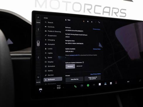 Used 2022 Tesla Model X image 31