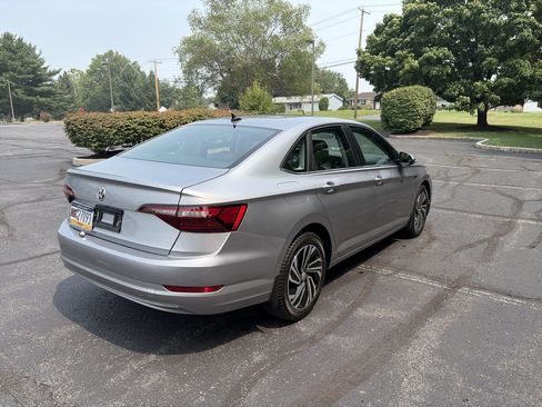 Used 2020 Volkswagen Jetta SEL FWD image 5