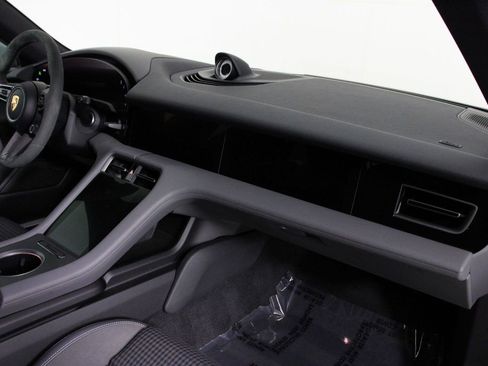 Certified 2025 Porsche Taycan 4 Cross Turismo image 24