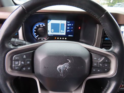 Used 2022 Ford Bronco Outer Banks image 21