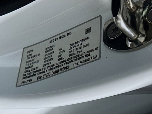 Used 2024 Tesla Model 3 RWD image 11