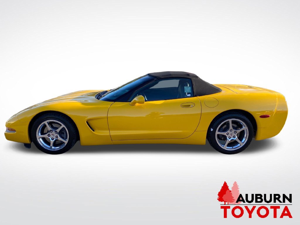 Used 2004 Chevrolet Corvette Convertible w/ Preferred Equipment Group RWD image 8