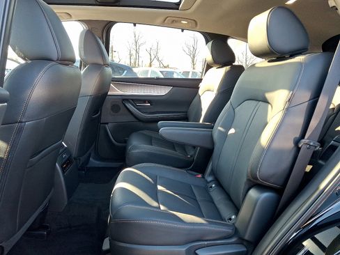 Certified 2024 MAZDA CX-90 Plug-In Hybrid w/ Premium Pkg image 12