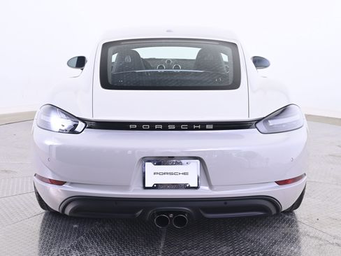 Certified 2025 Porsche 718 Cayman RWD image 6