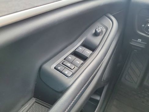 Used 2022 Jeep Grand Cherokee L Limited w/ Luxury Tech Group II AWD/4WD image 29